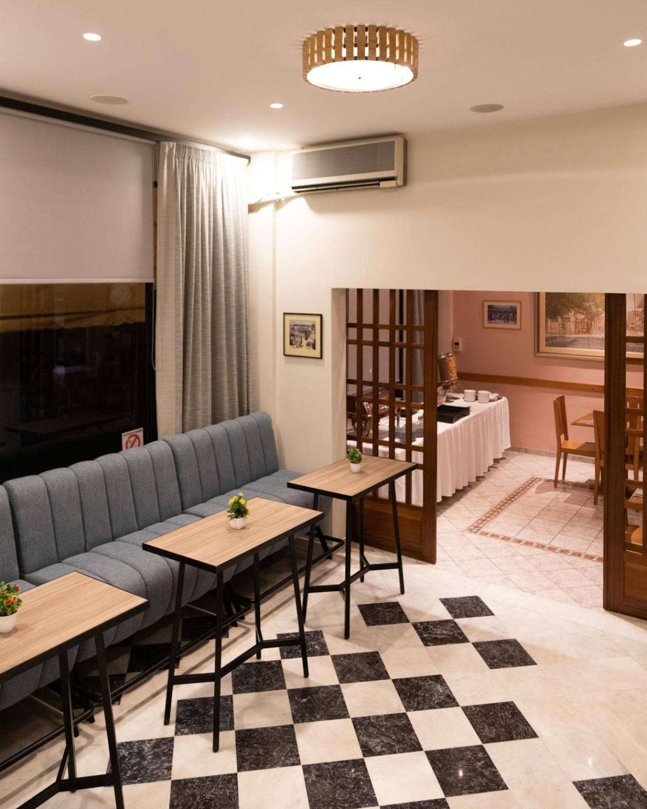 Hotel Avra Kardítsa Extérieur photo